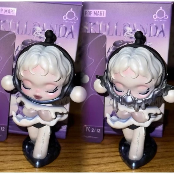 Authentic Pop Mart Skullpanda THE SOUND SERIES- The Pensiveness figure - Picture 3 of 5